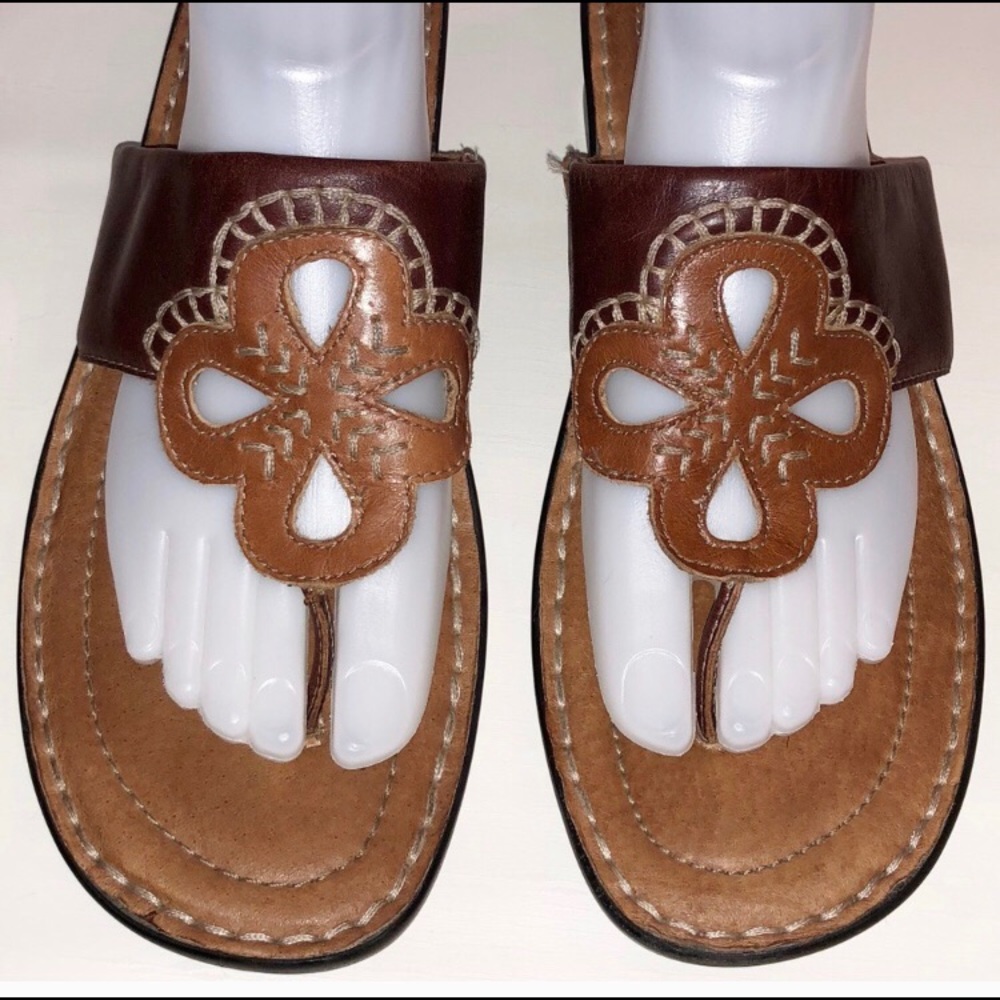 Great leather Josef Seibel Sandals floral